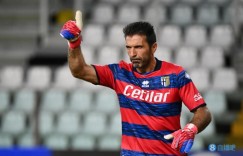 布冯：一切才刚刚开始，多纳鲁马将成为巴黎的标志性人物