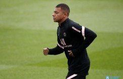 六台：姆巴佩已告诉他的队友们，他想冬窗加盟皇马