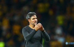 伯尔尼年轻人主帅：在欧冠击败曼联是独一无二的，球员们值得赞扬