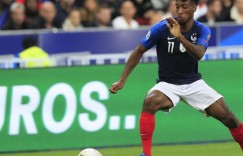 记者：金斯利-科曼小腿受伤将接受检查，本耶德尔补召进入法国队