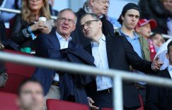 鲁梅尼格：希望莱万夺金球奖，对他来说国家队是劣势