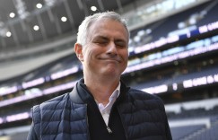 一年不如人家一天?穆里尼奥在英超执教2315天，日收入42192镑