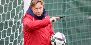俄罗斯主帅谈加入亚足联：希望一年之内能够迅速解决此问题