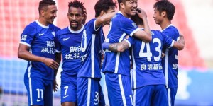 足球报：武汉一城包揽男女足双冠，是中国足球职业化以来第一次