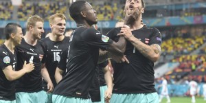 欧足联对阿瑙疑似种族歧视展开调查，球员可能被禁止参加后续比赛
