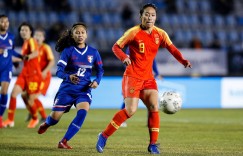 足球报：女足留洋球员若能立足，对中国队实力提升将有决定性帮助