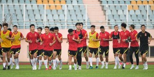 粤媒：国足选拔队东亚杯力争抢国际积分，最低目标击败中国香港