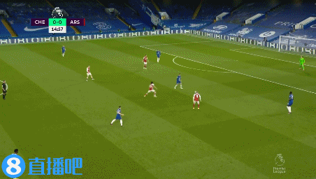 送大礼！若日尼奥低级失误，史密斯罗打空门得手