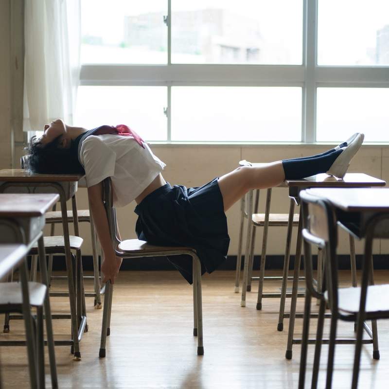 学生妹思春期的视线写真图片 展现了男性视点