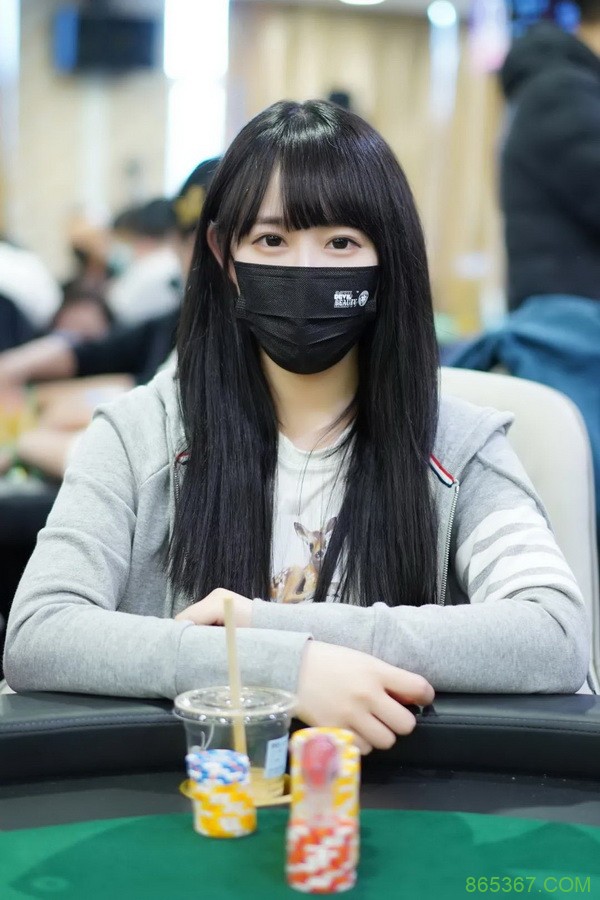 第二季大连杯|于航领跑主赛事复赛 孙云升姚瑞刚晋级半决赛!