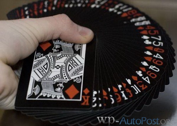 怎么和不玩德州扑克的朋友交谈扑克？