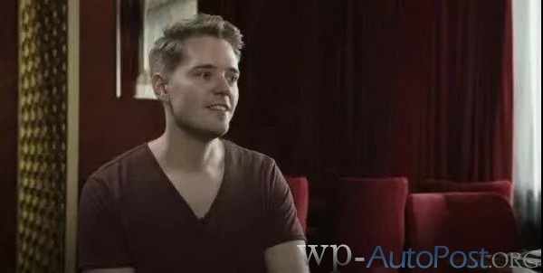 扑克博主用朋友账号高调直播打锦标赛奖金被没收 Linus Loeliger 一个人勇闯扑克圈