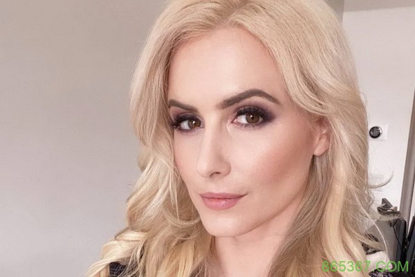 不要得罪“前女友”十年老职牌三个账号惨被冻结