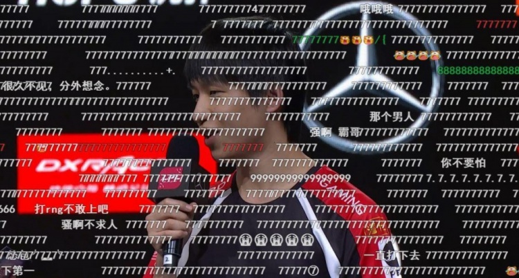 夜谈会：最近你看比赛的时候看到的最有趣的一条弹幕是什么？