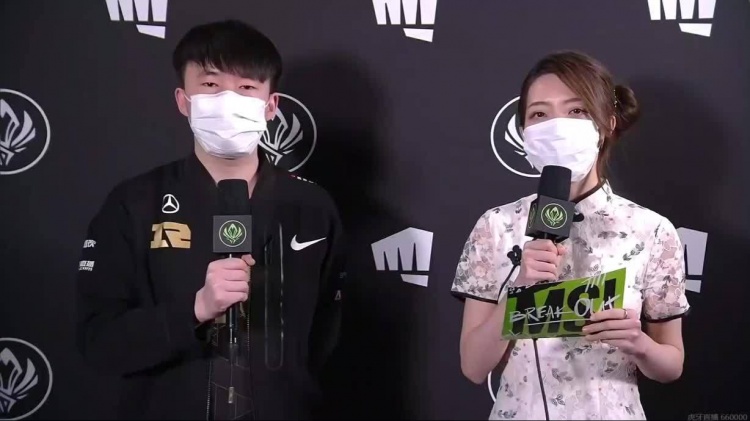 RNG赛后采访Xiaohu：我是RNG偶尔的中单小虎