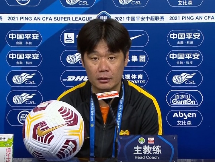 李霄鹏：今天是四场比赛里最好的一场 胜利迟早会来到