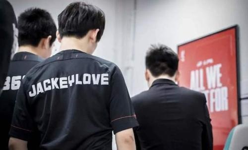 阿水回应“女友”节奏:找个女朋友,莫名其妙遭到这么多攻击