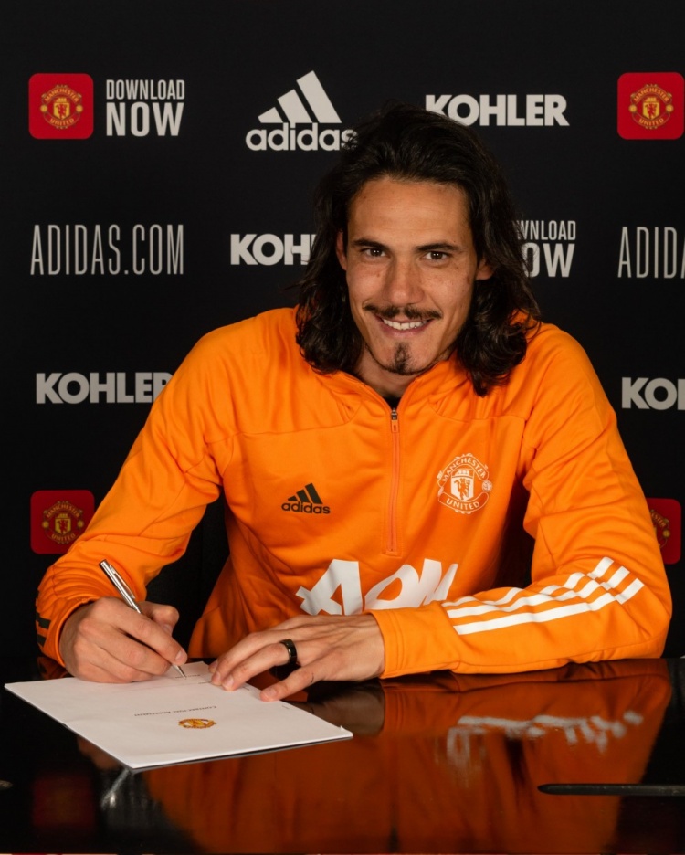 卡瓦尼:球迷的呼声让我深受触动,会用表现给大家带来快乐