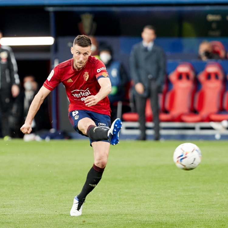 西甲第36轮前瞻：冠军争夺进入倒计时，前四相继遭遇劲敌