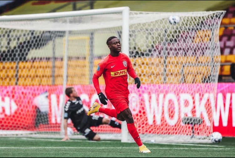 Goal:曼联等多队争夺19岁加纳国脚边锋,球员希望下赛季能踢欧冠