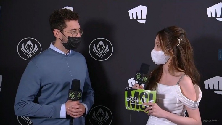 C9赛后采访Mithy:成为教练最大的困难是不能影响到实际对局