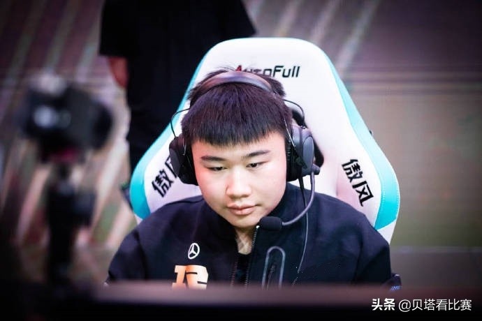 知情人爆料:Wei和Gala加Cryin 年薪不到300万