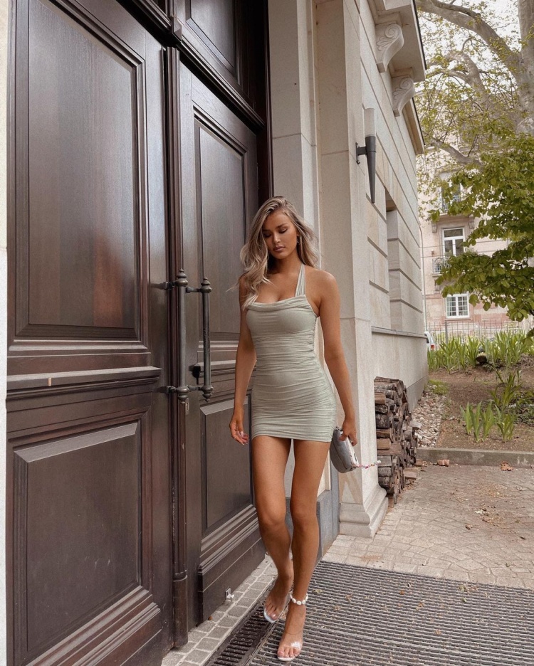 【社交秀】佩莱与瓦尔加甜蜜度假