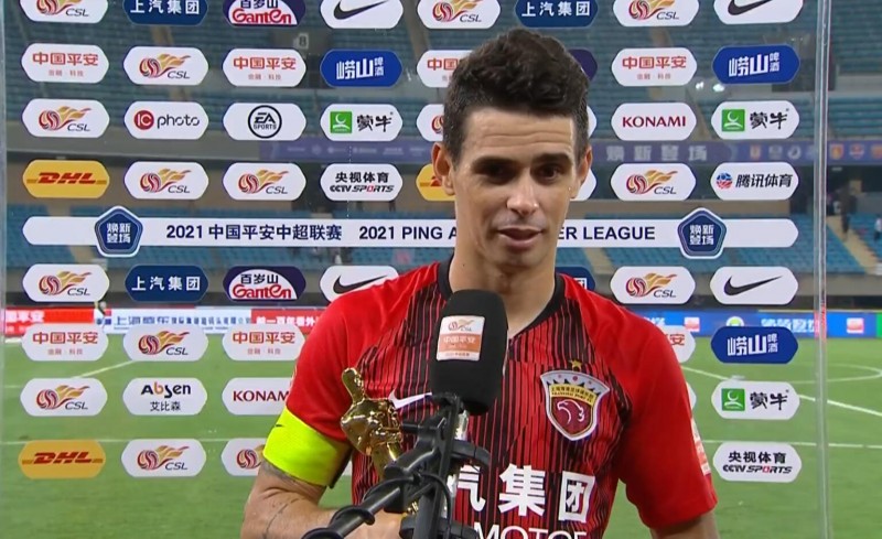 奥斯卡:感谢俱乐部为我制作小金人奖杯 海港五年生涯美妙极了