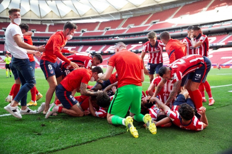 西甲一周资讯｜埃瓦尔不幸降级，巴萨女足获欧冠冠军