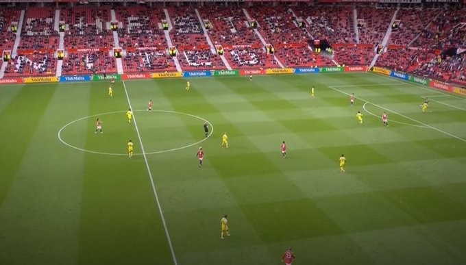 记者：B费没碰球卡瓦尼就越位在先，VAR有啥用？