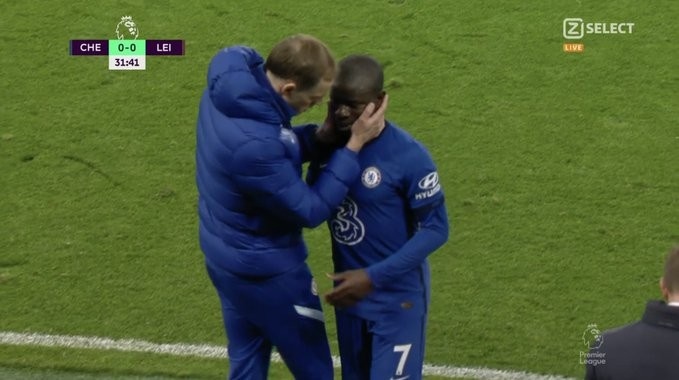 受伤了？坎特第32分钟被换下