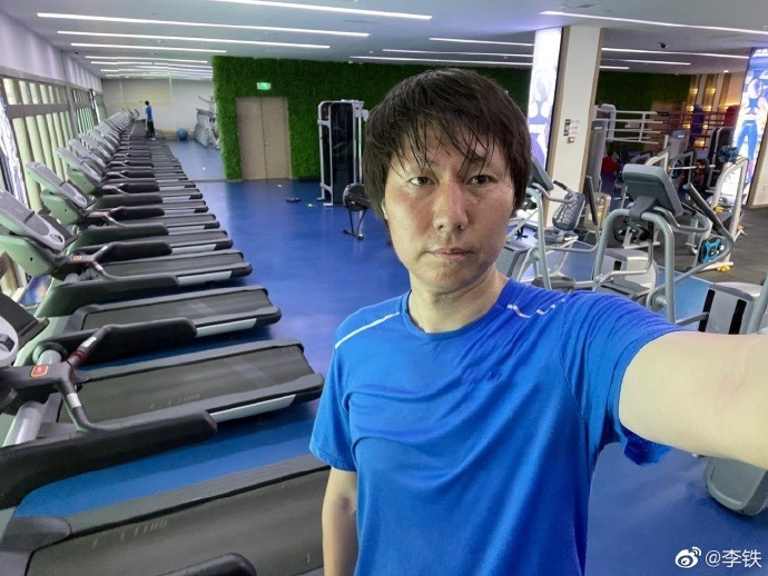 56分钟12公里！李铁晒跑步数据：有个好身体才能更好的工作