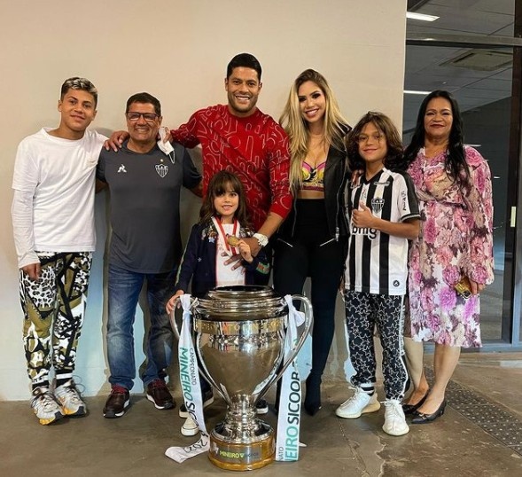 米内罗竞技夺得米内罗州锦标赛冠军,胡尔克获返回巴西后首个冠军