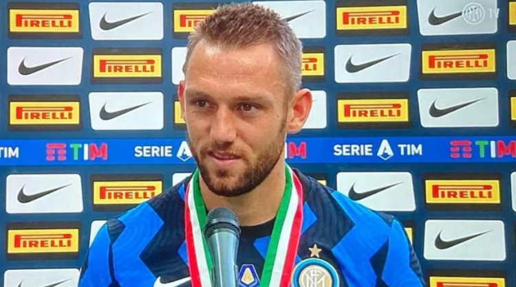 德弗里:今天我要一直笑,实现目标的感觉太美妙