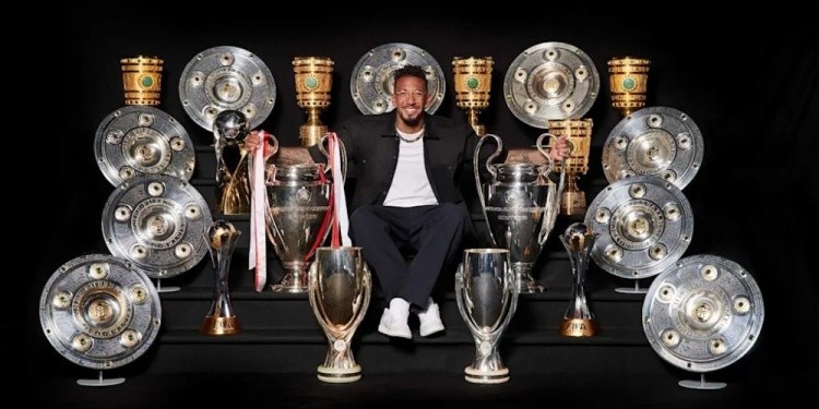 拜仁官方盘点博阿滕数据：曾保持56场德甲不败 完成2477次长传