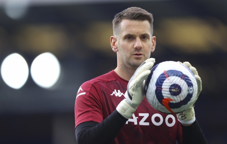 罗马诺:希顿即将接受曼联体检并在几周内签约,合同形式为2+1