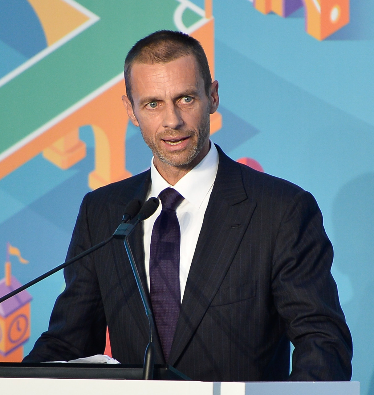 切费林欧冠决赛改球场声明:希望球迷们能再次献上他们最好的声音