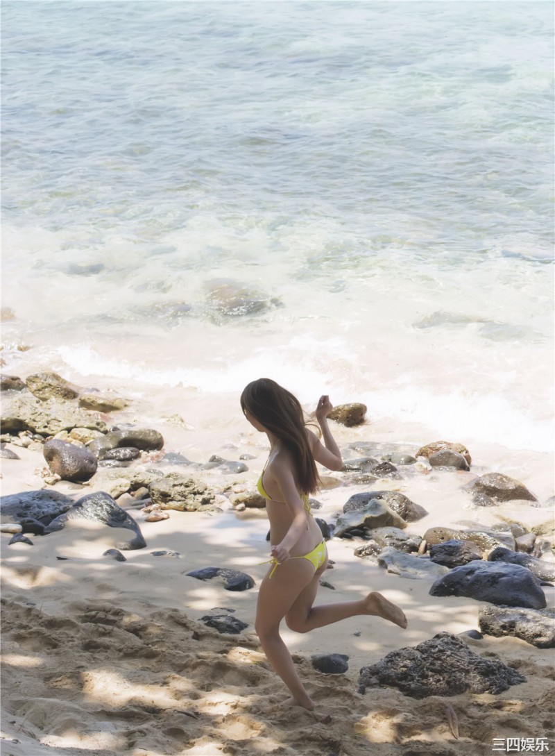 内田理央写真集《だーりおといっしゅうかん》高清全本 精品