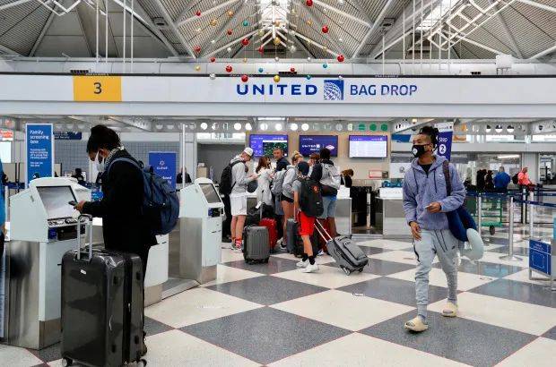 最高面临半年监禁!菲律宾首都警方在机场逮捕15名持伪造新冠检测报告旅客