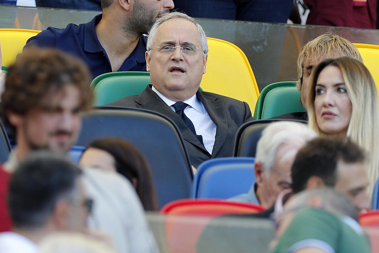 洛蒂托谈小因扎吉离队：他一夜之间改了主意，我们甚至都握手了