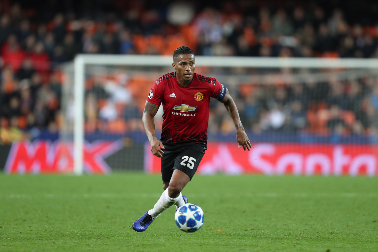 官方：前曼联边翼瓦伦西亚宣布挂靴