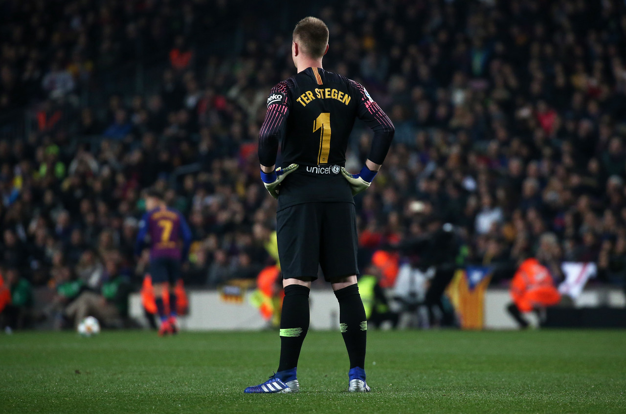 巴萨官方:特尔施特根成功接受了手术,复出时间视恢复情况而定