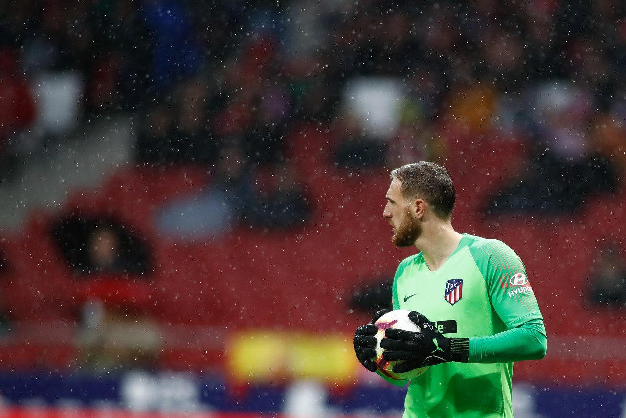 奥布拉克:很幸运梅西的射门没进 我们上半场的表现强于下半场