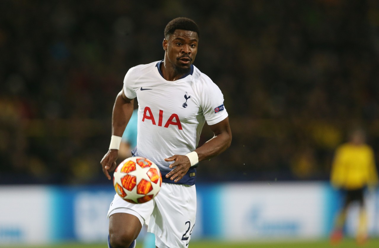 暖心！奥利耶和身患重病球迷连线，送全队签名球衣并邀请现场观战