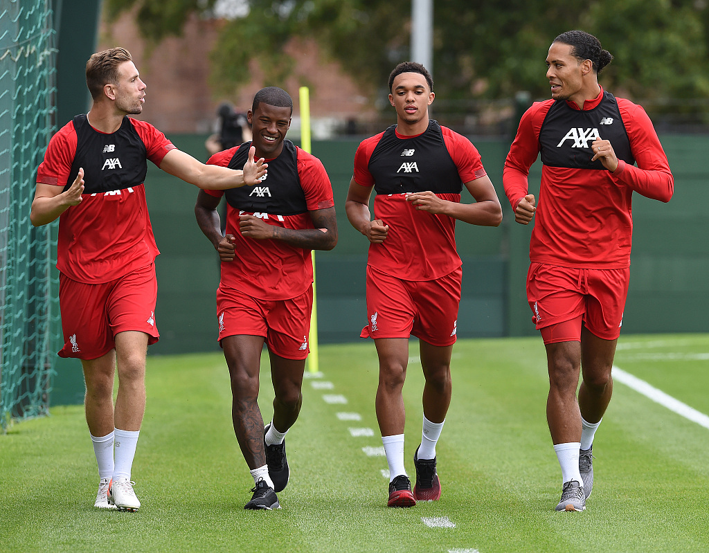 回声报分析亨队和阿诺德参加欧洲杯前景:可能首次无利物浦球员