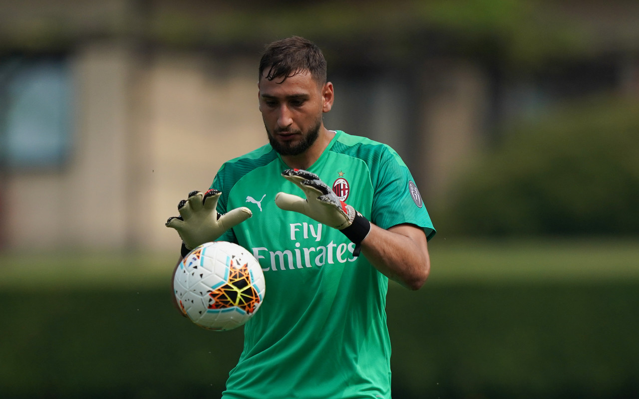 佐夫谈多纳鲁马:不应该为工资而去制造更多麻烦,他还需要多少?