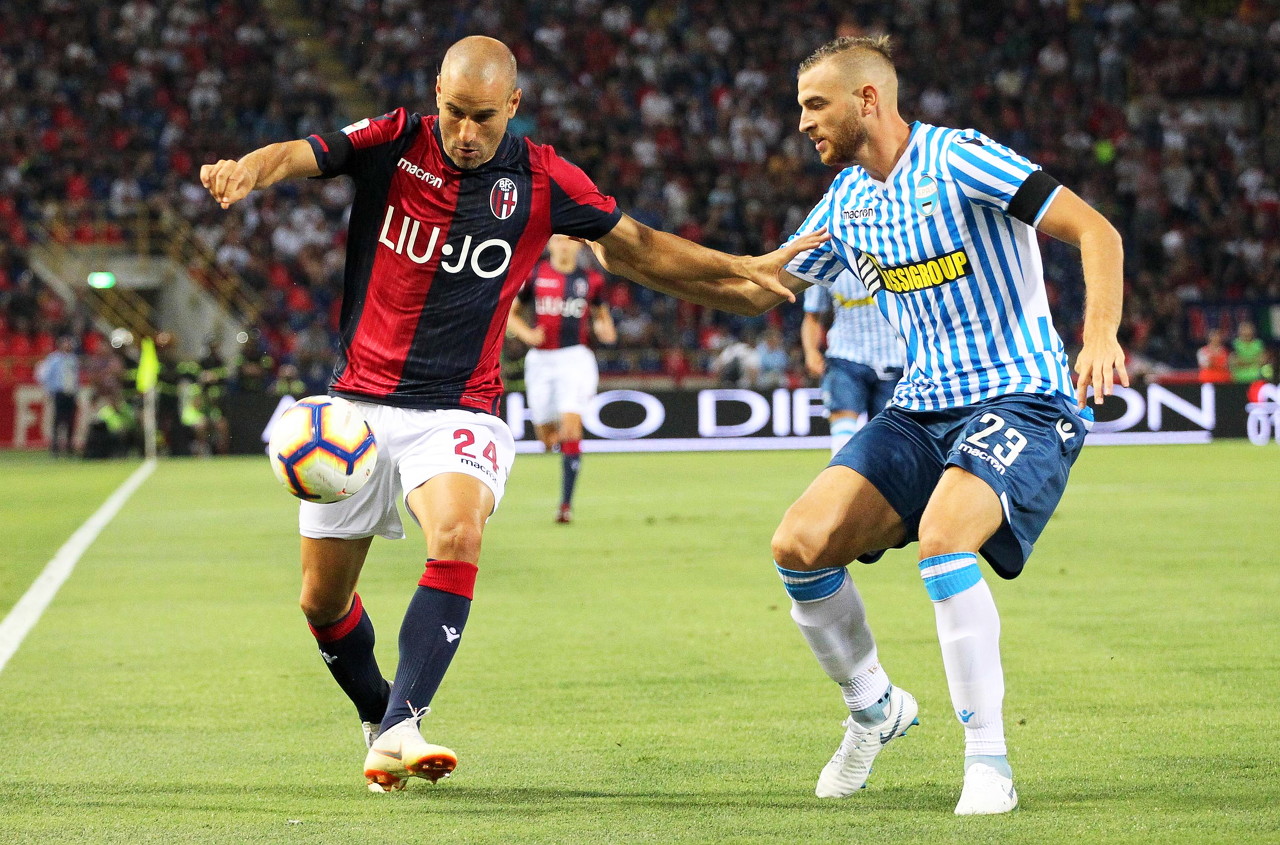 官方:39岁的帕拉西奥离开博洛尼亚,本赛季36场意甲打入5球