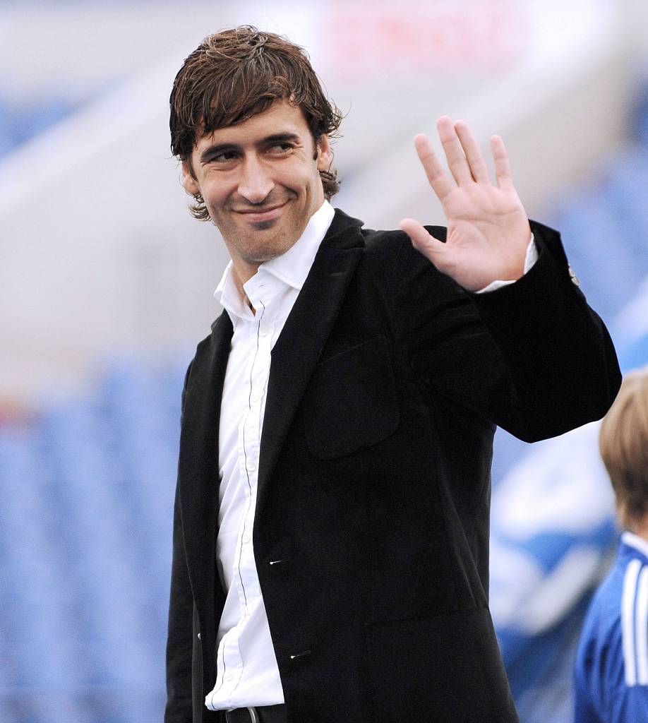 阿斯：劳尔收到法兰克福邀约，但皇马将他视为齐祖的头号接班人