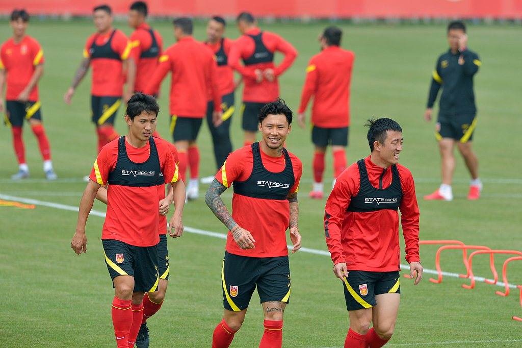 北青:40强赛不引入VAR技术,共14名裁判参与A组赛事执法