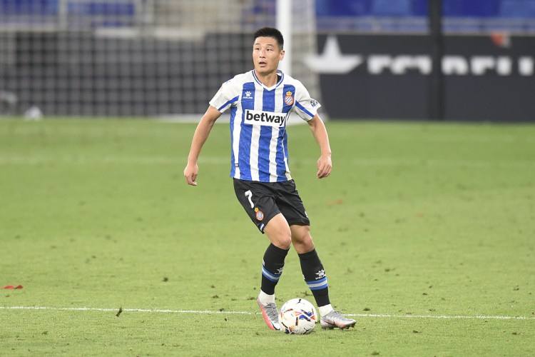 接近百场里程碑!武磊代表西班牙人出场次数来到99